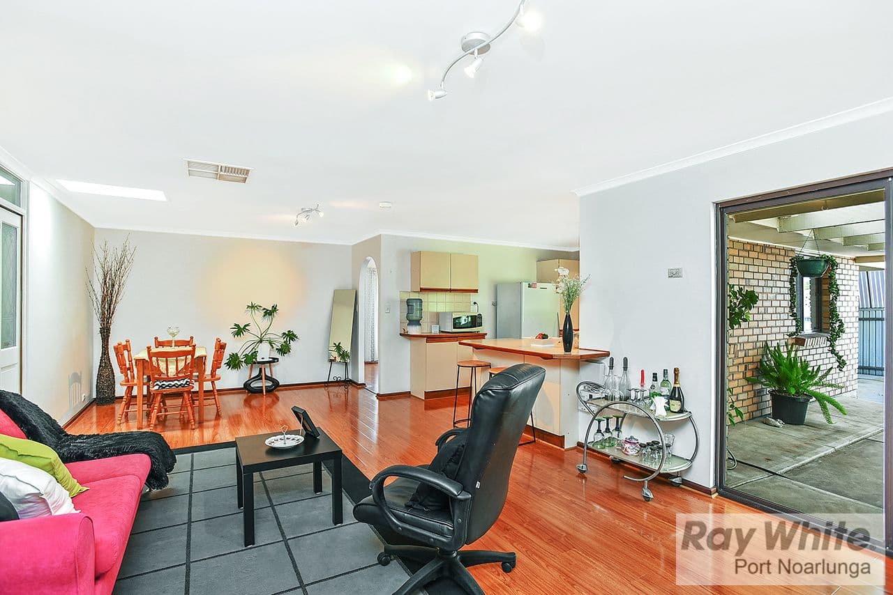 22 Abbott Avenue, McLaren Vale SA 5171, McLaren Vale - Thumbnail 4