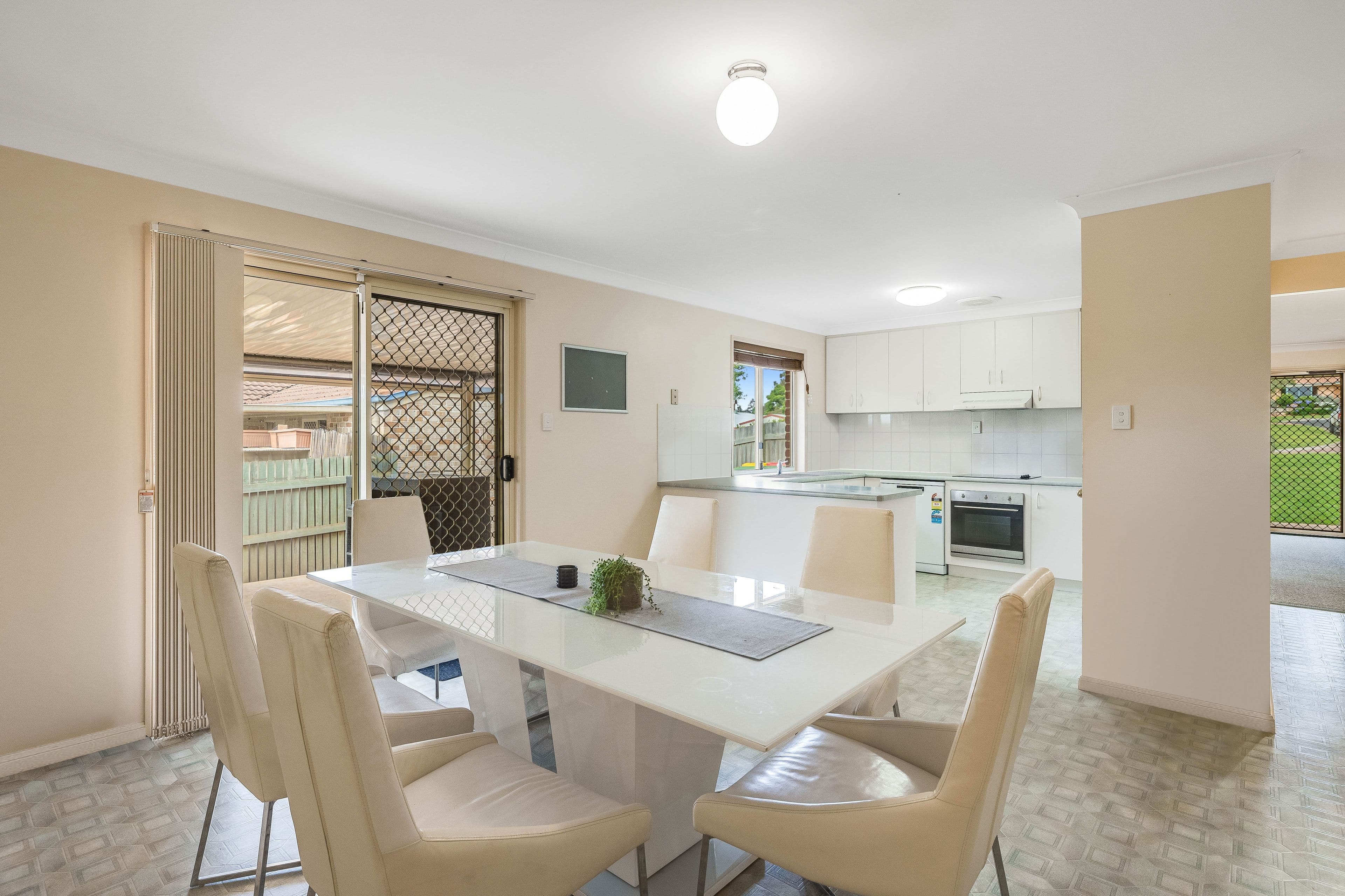 5 Darmstadt Court, Kearneys Spring QLD 4350, Kearneys Spring - Thumbnail 2