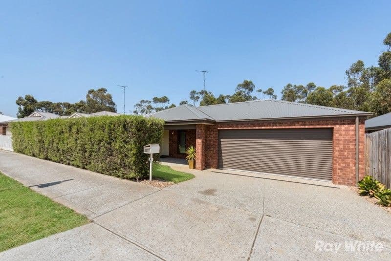 6 Glastonbury Close, Bannockburn VIC 3331, Bannockburn - Image 1