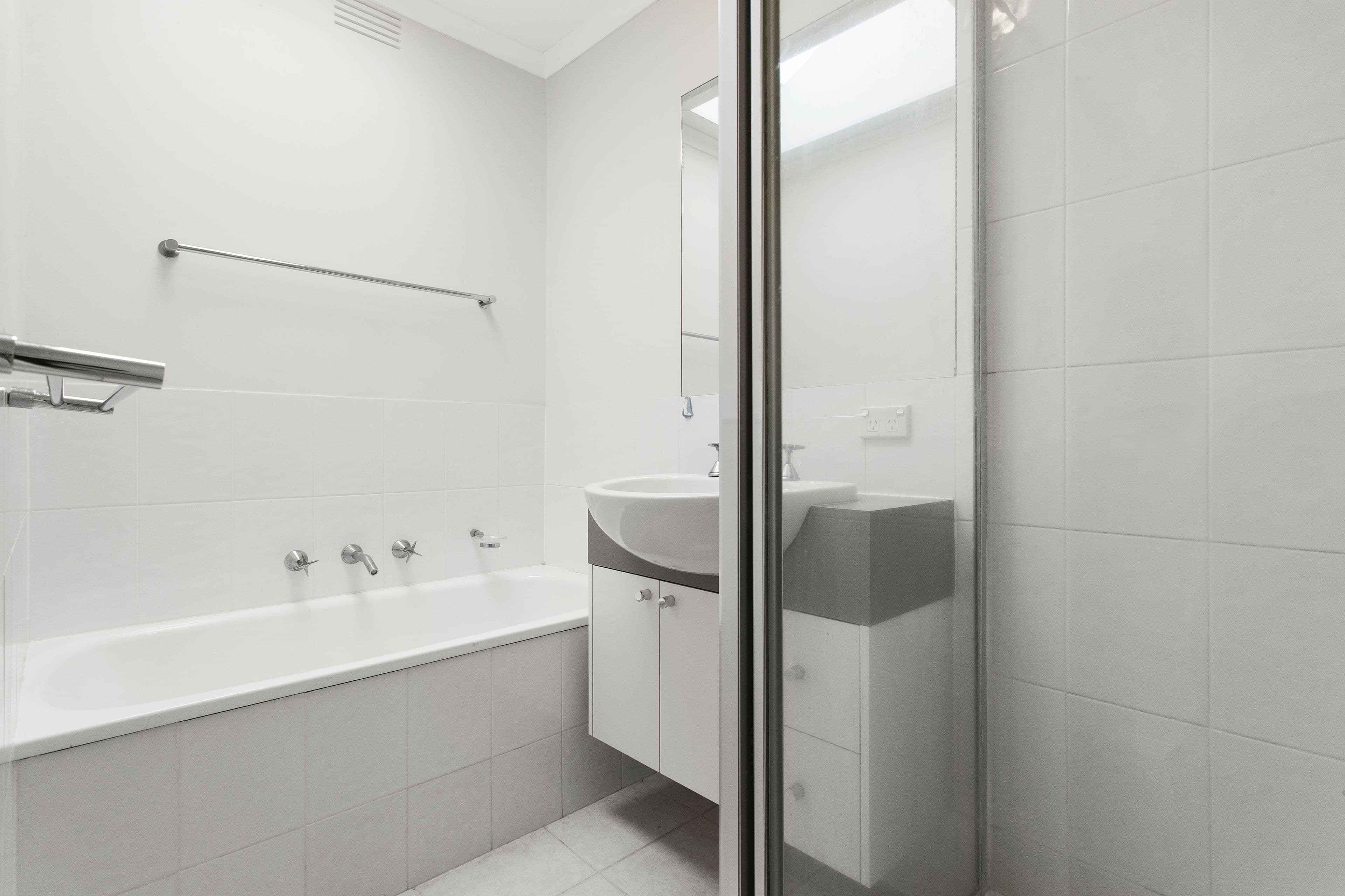 2 Celia Street, Bentleigh East VIC 3165, Bentleigh East - Thumbnail 4