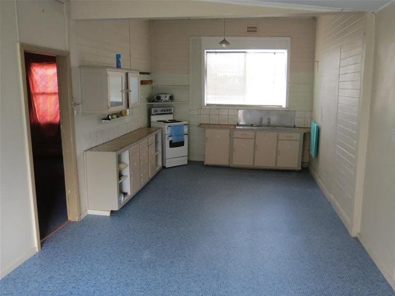 43 Henry Street, WERRIS CREEK NSW 2341, Werris Creek - Thumbnail 2