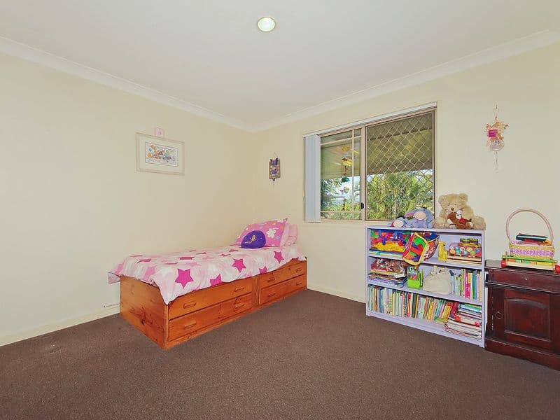 10 Rachelle Court, MERRIMAC QLD 4226, Merrimac - Thumbnail 6