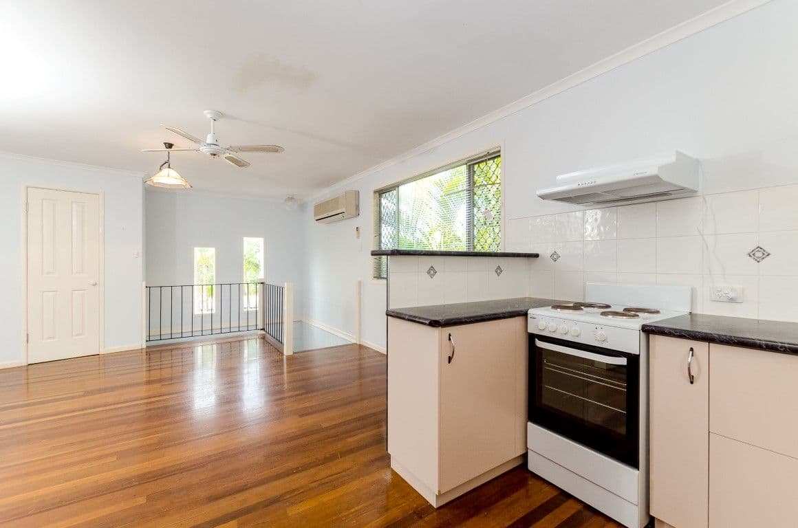 21 Marina Avenue, Boyne Island QLD 4680, Boyne Island - Thumbnail 4