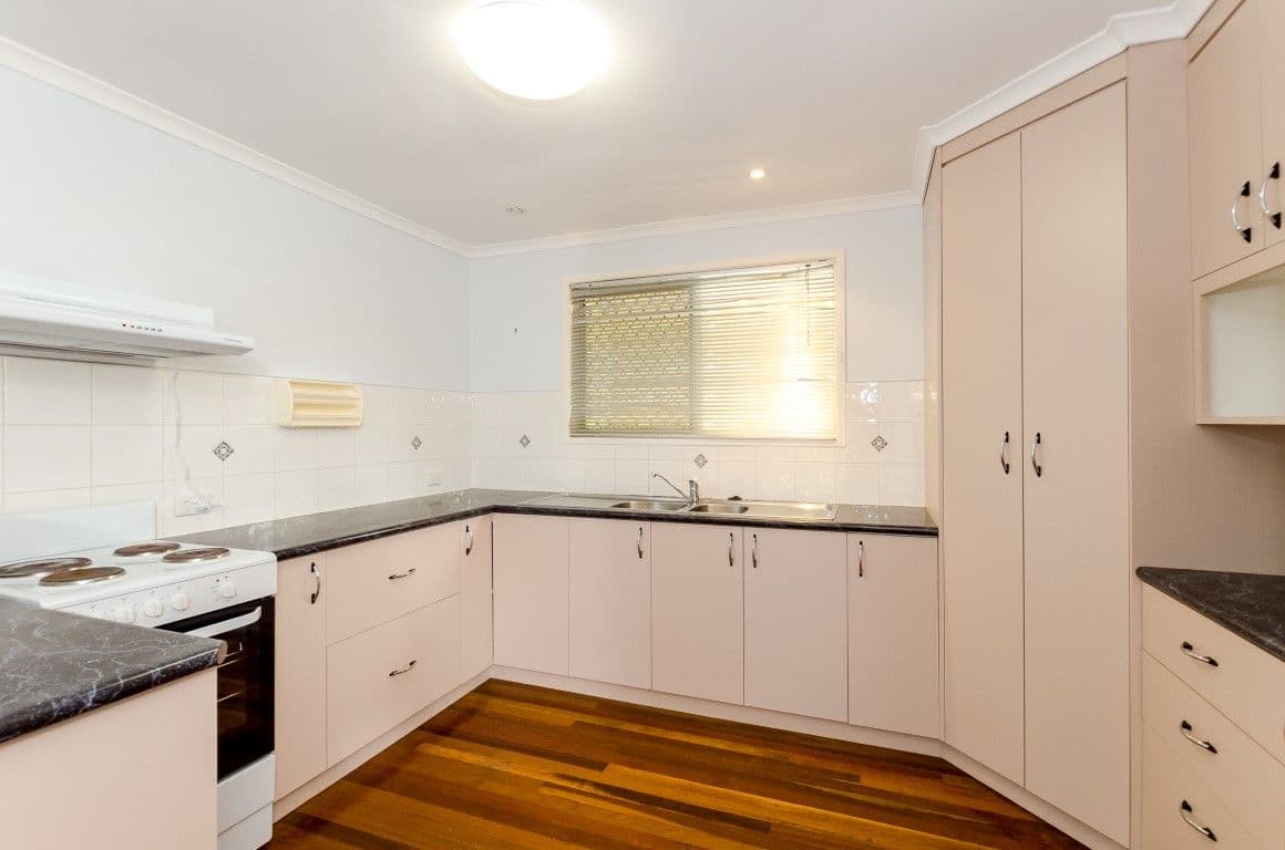 21 Marina Avenue, Boyne Island QLD 4680, Boyne Island - Thumbnail 5