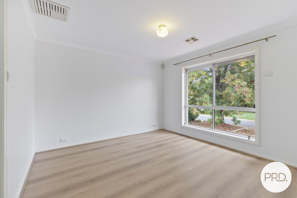 24 Buckmaster Crescent, DUNLOP ACT 2615, Dunlop - Thumbnail 7