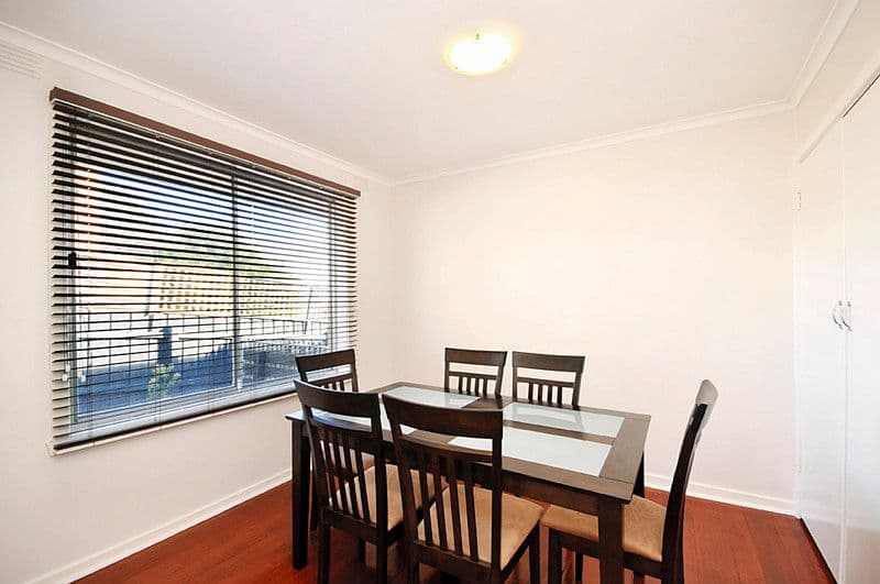 10 Stapley Crescent, CHADSTONE VIC 3148, Chadstone - Thumbnail 3