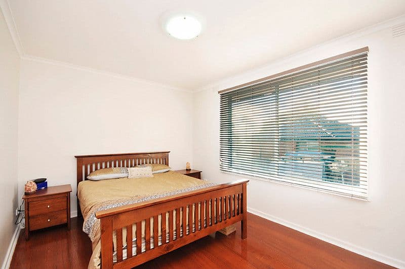 10 Stapley Crescent, CHADSTONE VIC 3148, Chadstone - Thumbnail 4