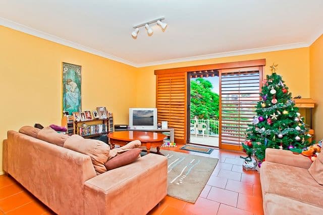 17 Aquila Court, MERMAID WATERS QLD 4218, Mermaid Waters - Thumbnail 5