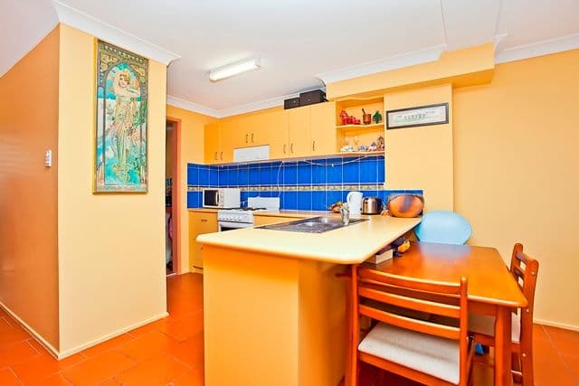 17 Aquila Court, MERMAID WATERS QLD 4218, Mermaid Waters - Thumbnail 6