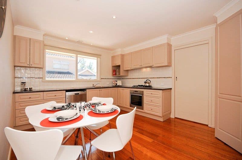 2 AMINGA Court, CROYDON VIC 3136, Croydon - Thumbnail 2