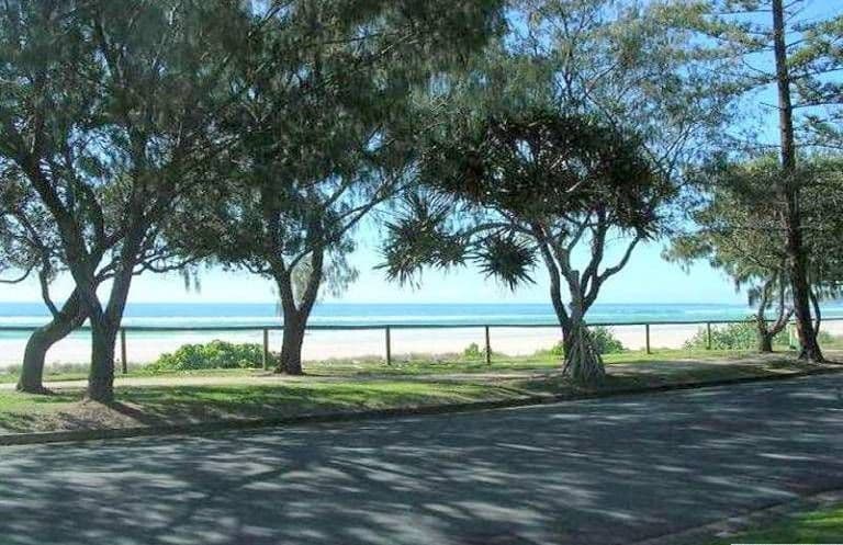 201 Golden Four Drive, BILINGA QLD 4225, Bilinga - Image 1