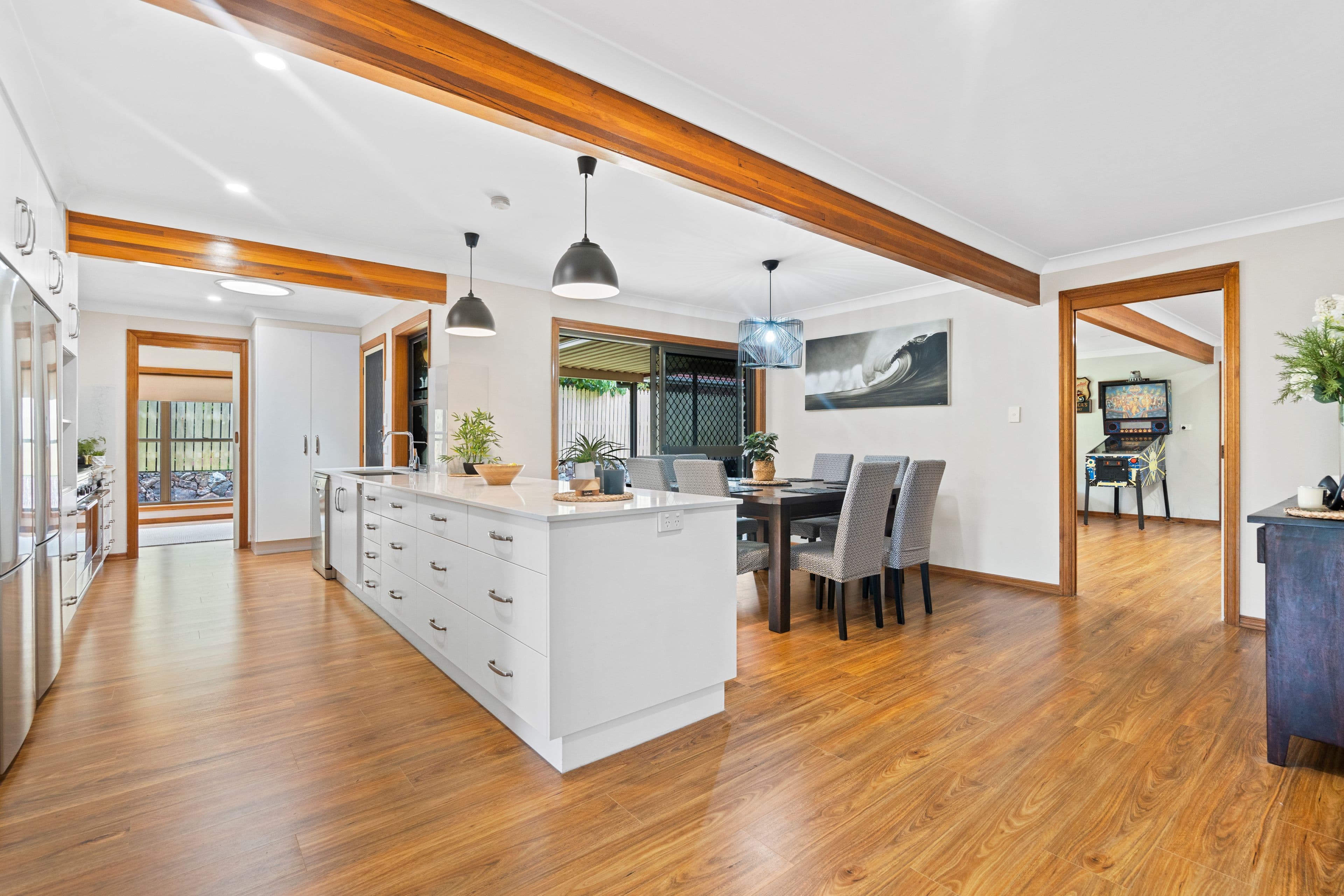 1 Marydale Court, Carindale QLD 4152, Carindale - Thumbnail 3