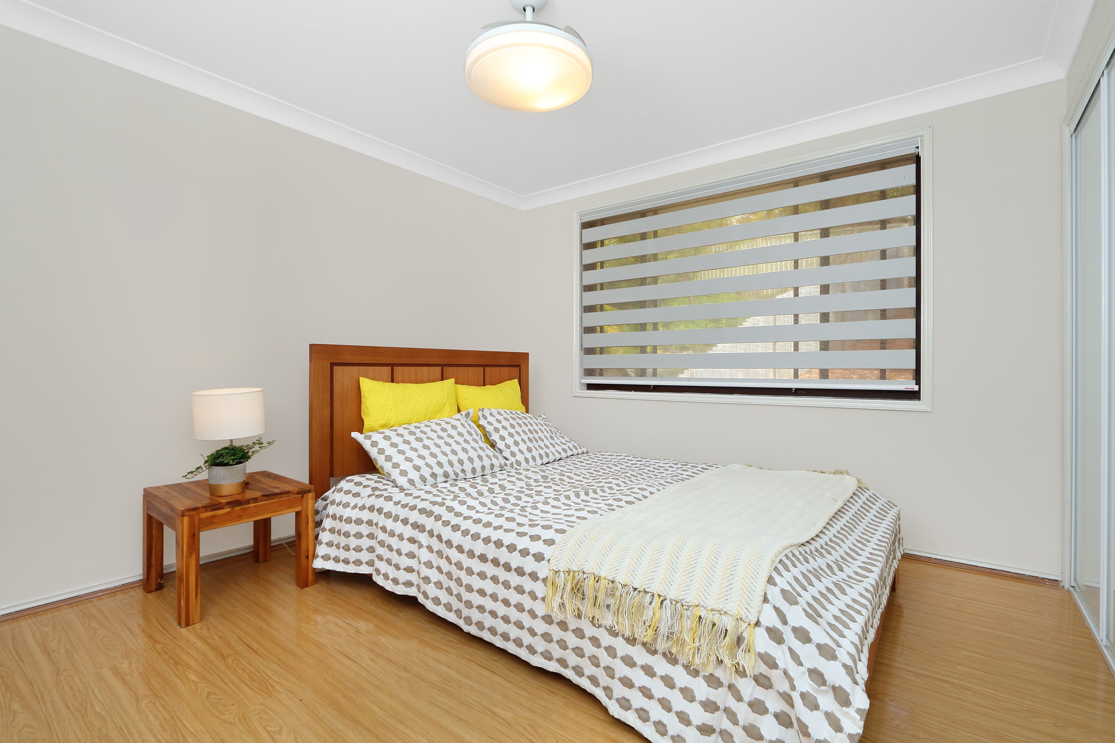 5 Koorabel Street, Lugarno - Thumbnail 4