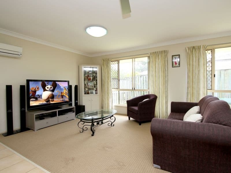 2 O'Neill Court, CALAMVALE QLD 4116, Calamvale - Thumbnail 2