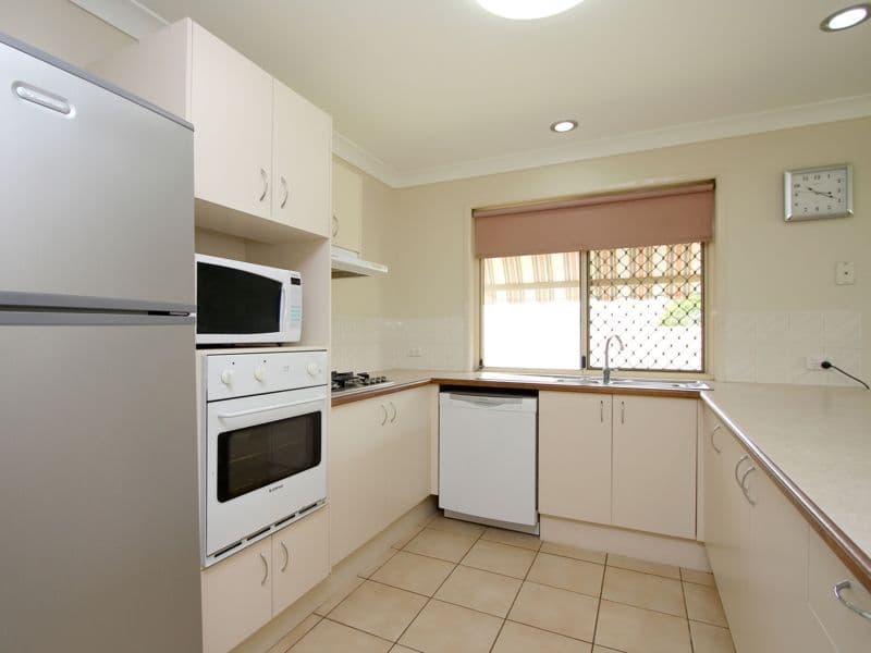 2 O'Neill Court, CALAMVALE QLD 4116, Calamvale - Thumbnail 6