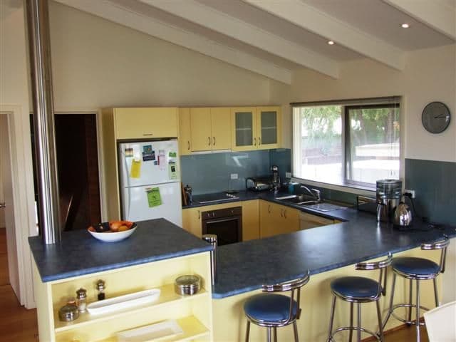 24 Hollywood Crescent, SMITHS BEACH VIC 3922, Smiths Beach - Thumbnail 5