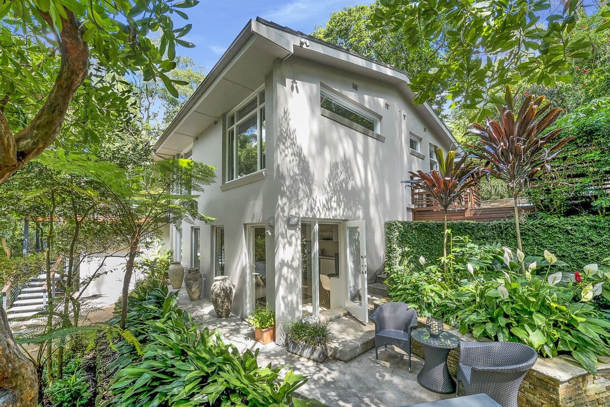 57 Ronald Avenue, Greenwich - Image 1