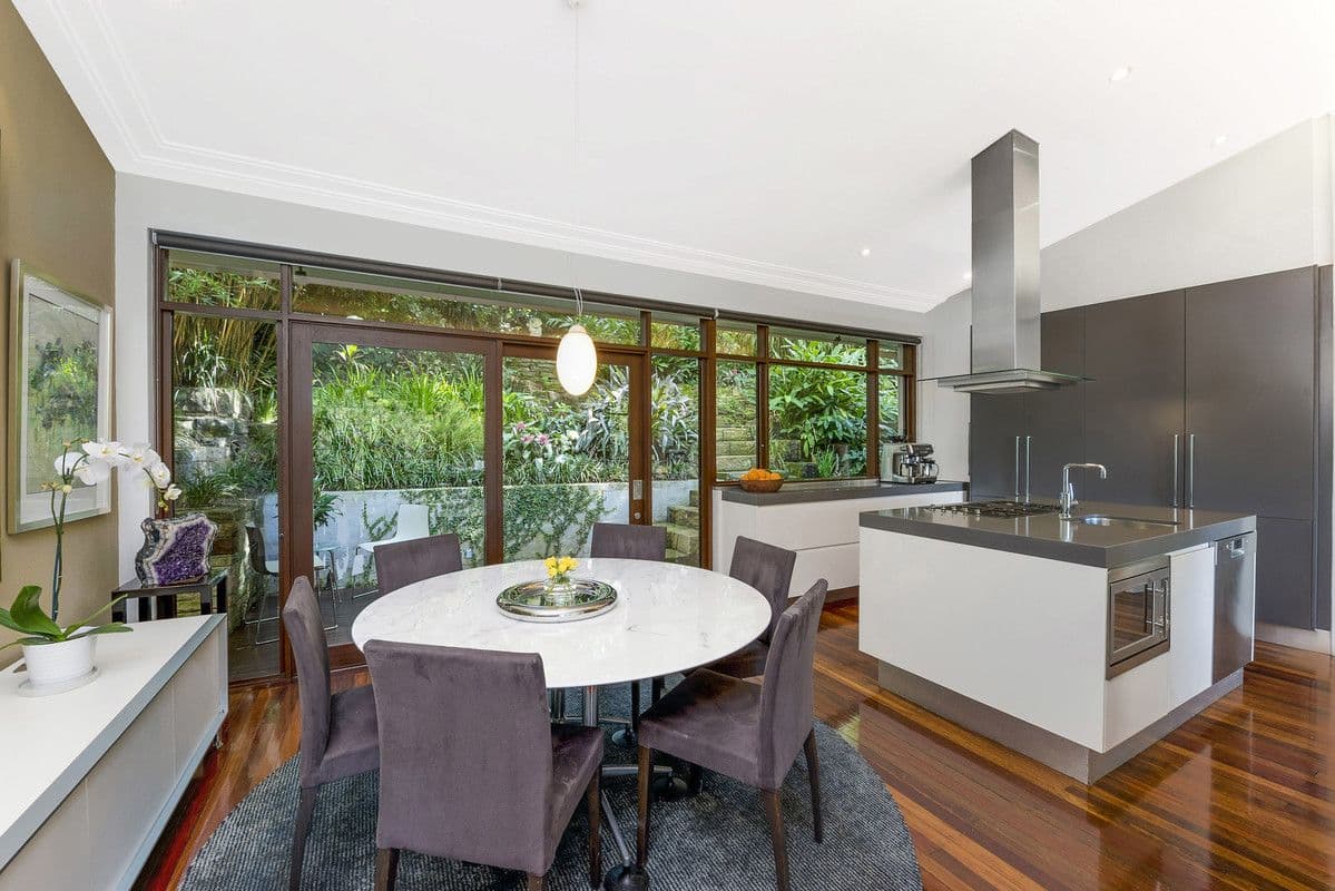57 Ronald Avenue, Greenwich - Thumbnail 3