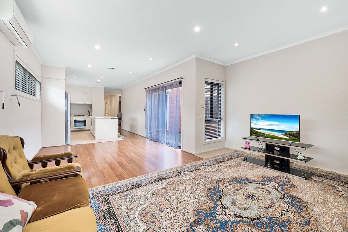 102 Springhill Drive, Cranbourne VIC 3977, Cranbourne - Thumbnail 5