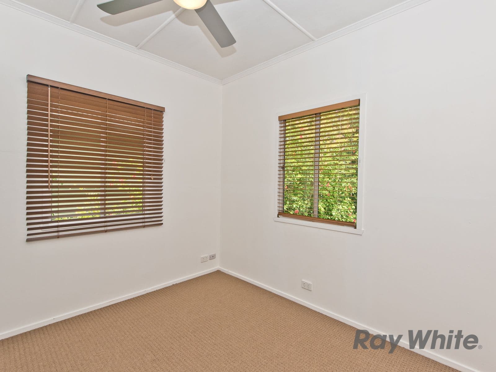 10 Kanangra Street, Stafford QLD 4053, Stafford - Thumbnail 8