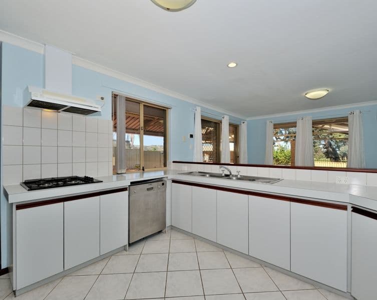 4 Field View, BULLSBROOK WA 6084, Bullsbrook - Thumbnail 3
