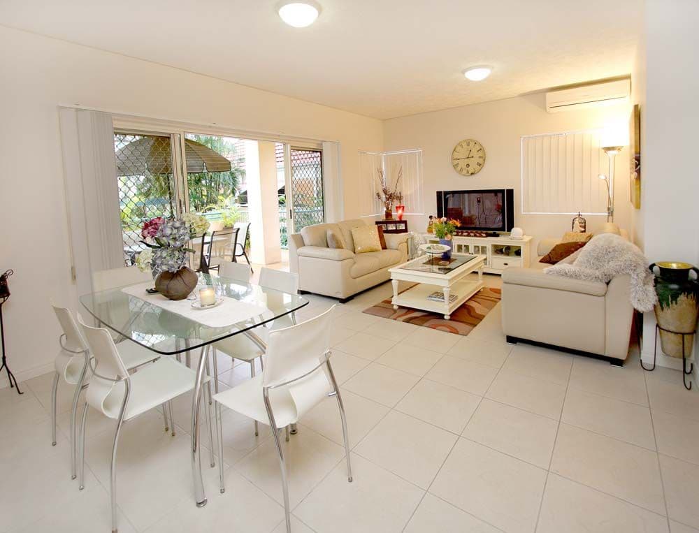 1 'Casa Del Mar' 99 Old Burleigh Road, BROADBEACH QLD 4218, Broadbeach - Thumbnail 4