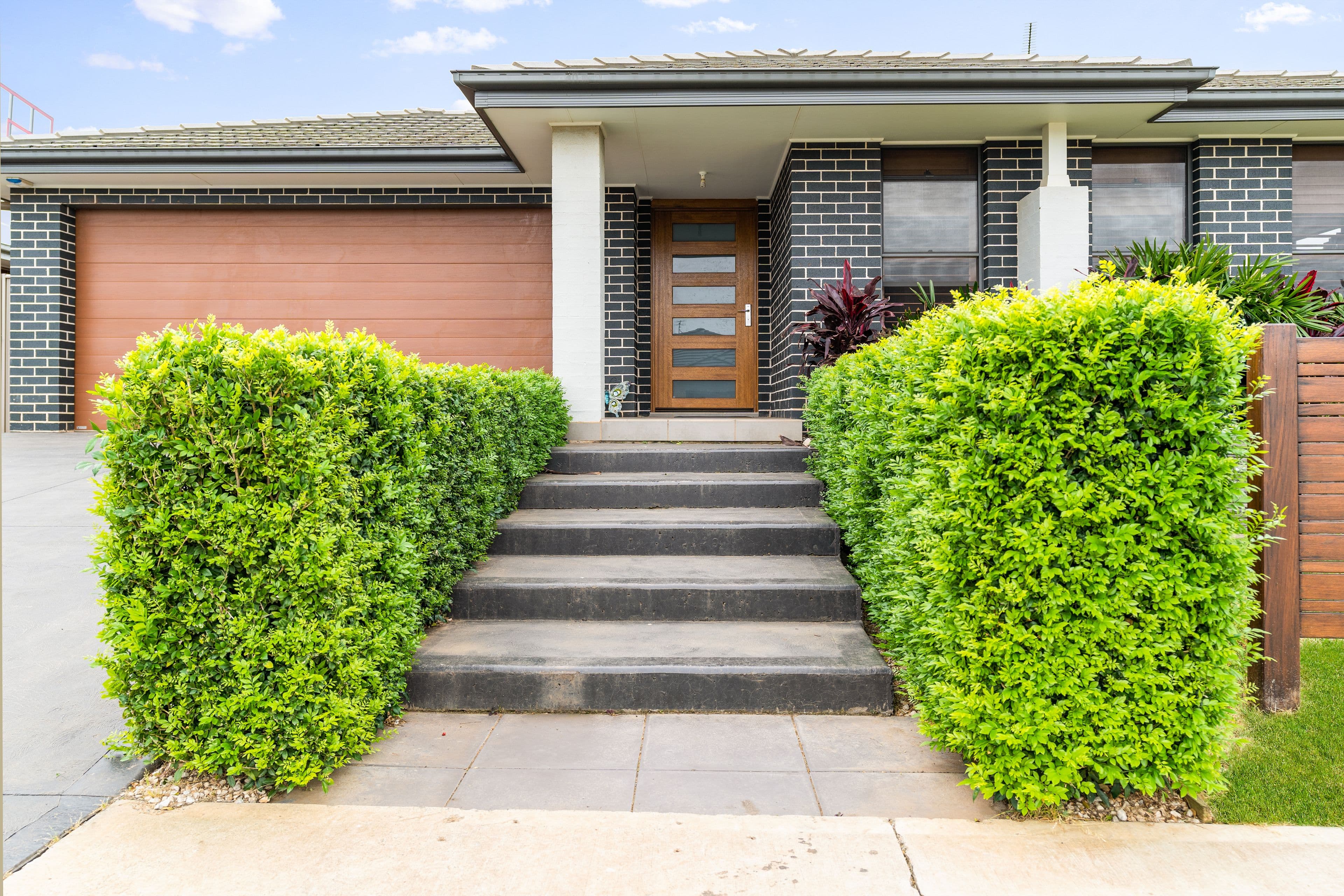 10 Silky Road, Spring Farm NSW 2570, Spring Farm - Thumbnail 3