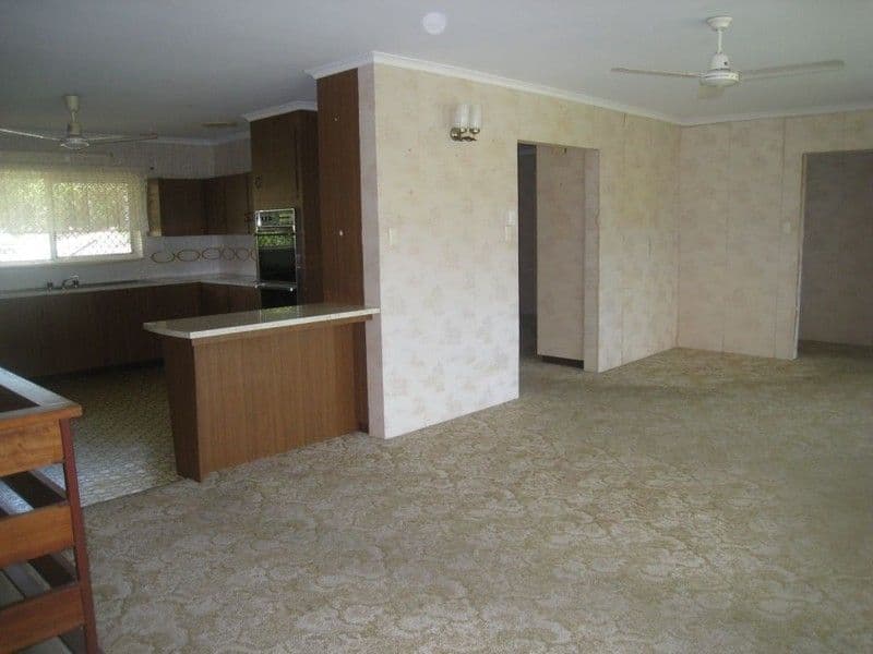 11 Bona Vista Drive, MOUNT PLEASANT QLD 4740, Mount Pleasant - Thumbnail 5