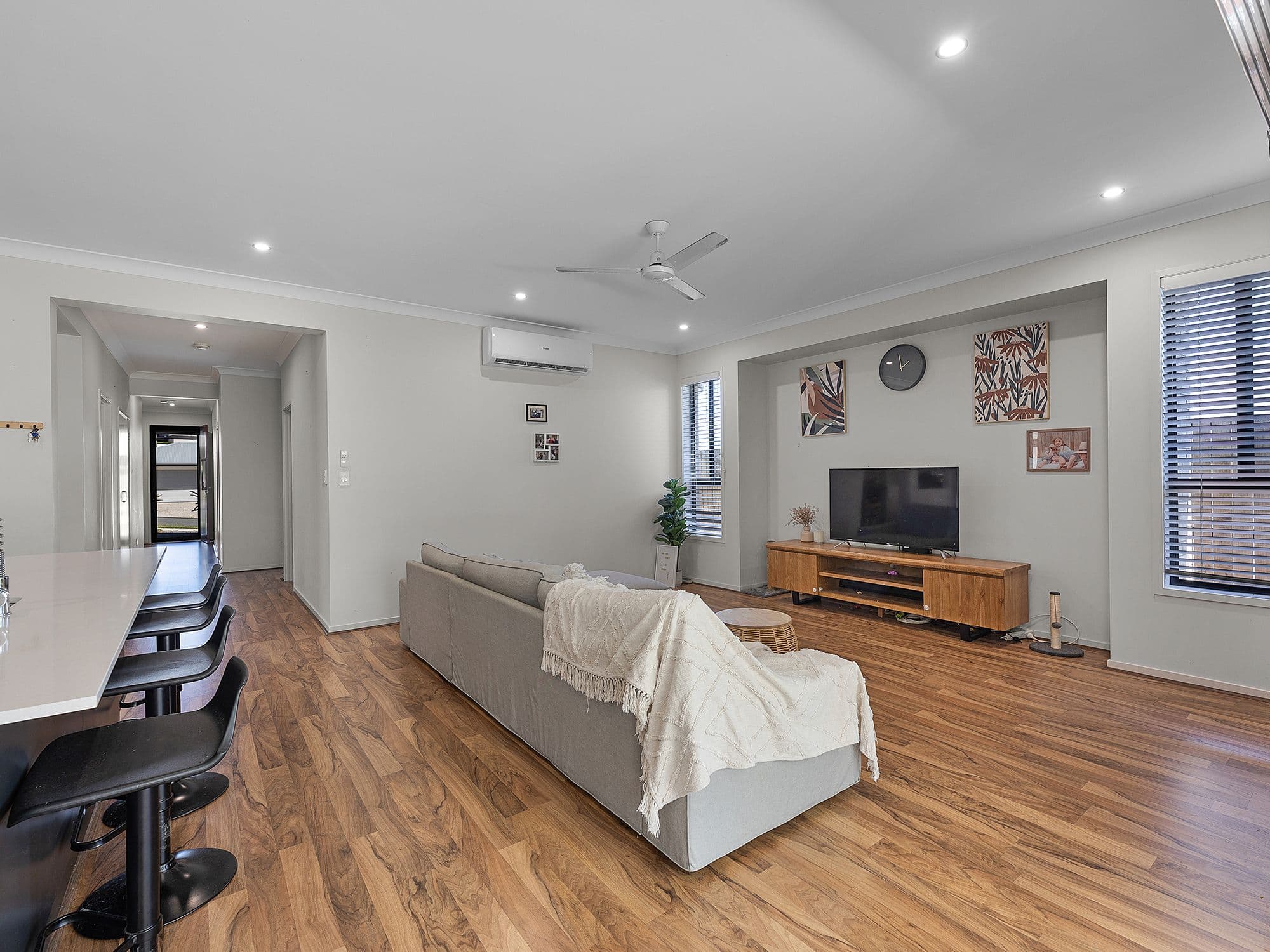 32 Watheroo Street, South Ripley QLD 4306, South Ripley - Thumbnail 2