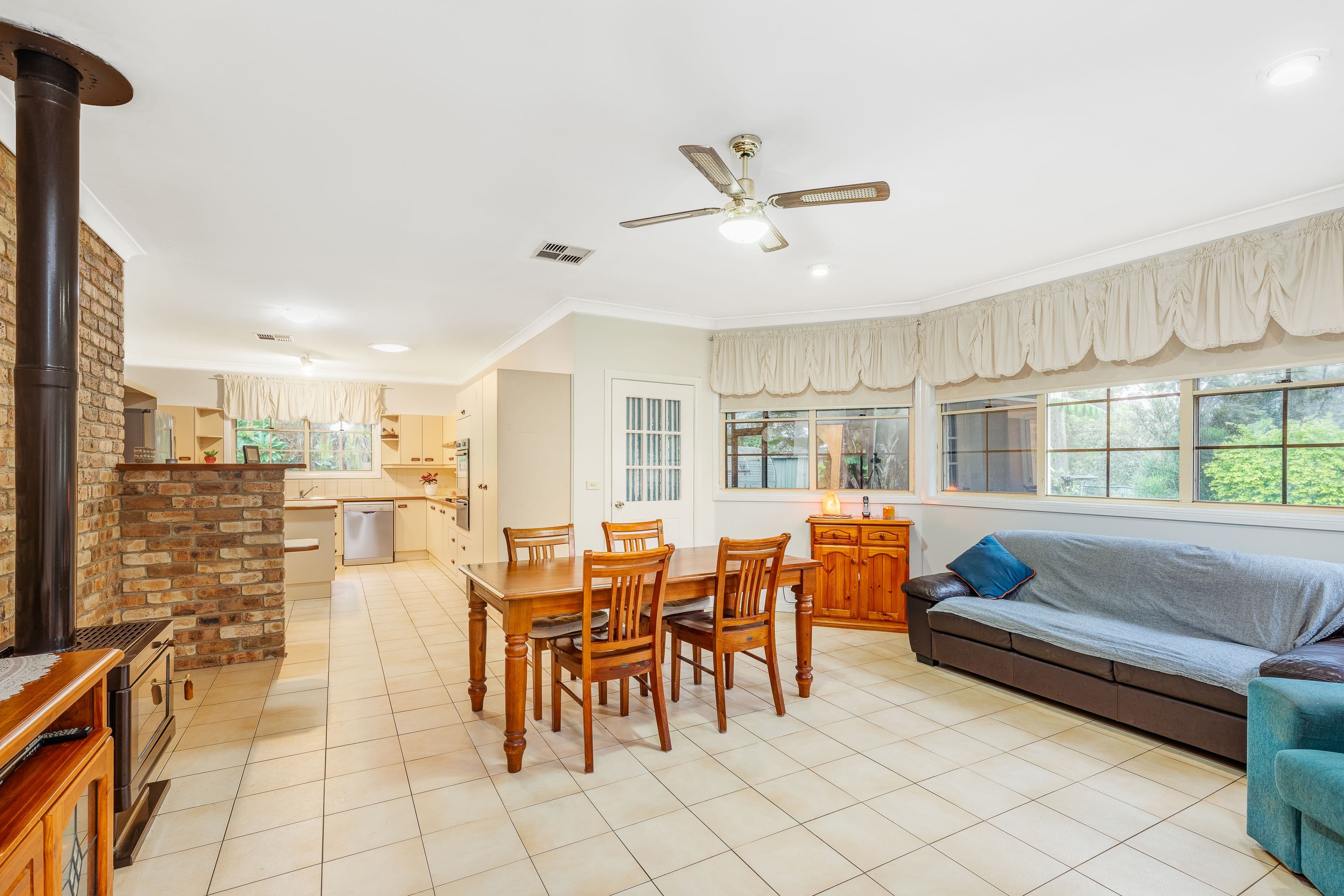 15 Dixon Street, Seaham NSW 2324, Seaham - Thumbnail 4