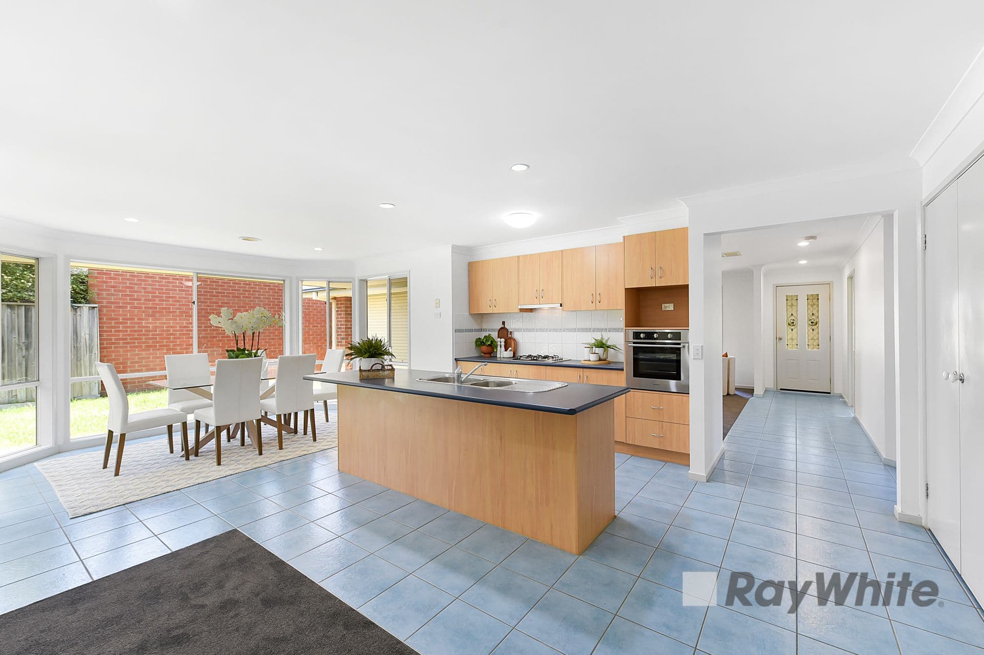16 Ganaway Drive, Berwick VIC 3806, Berwick - Thumbnail 4