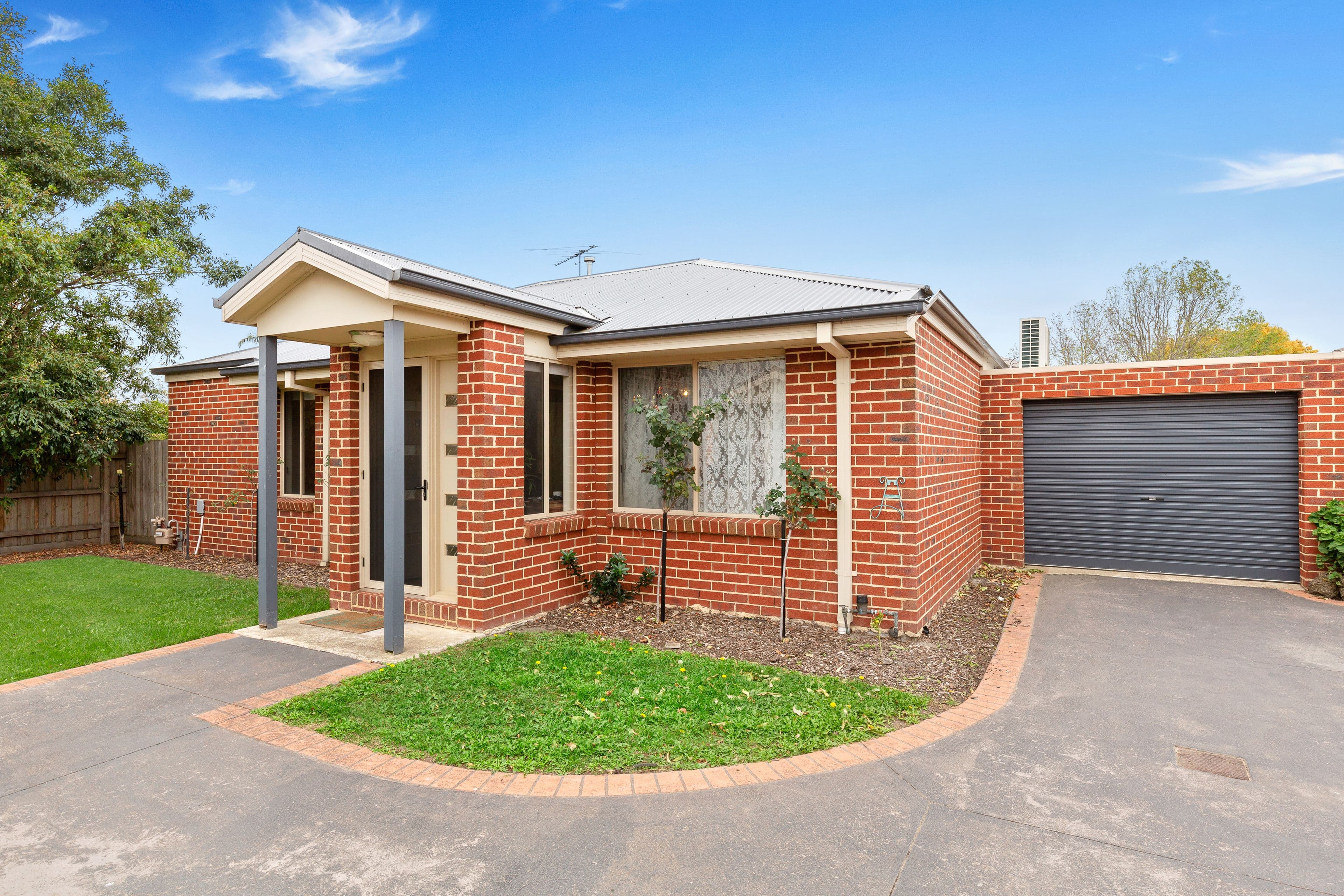 31 Rogers Street, Pakenham VIC 3810, Pakenham - Image 1