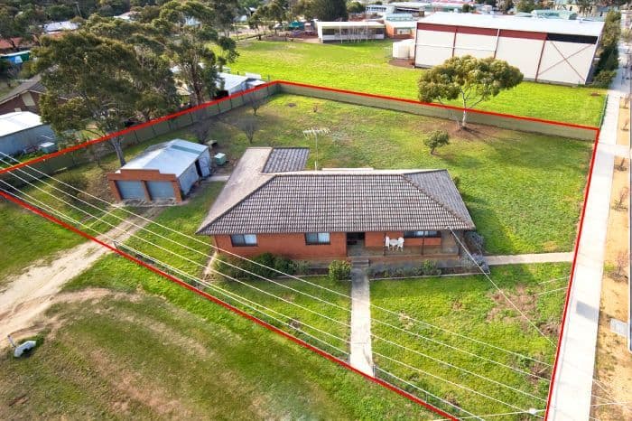 38  High Street, BANNOCKBURN VIC 3331, Bannockburn - Thumbnail 4