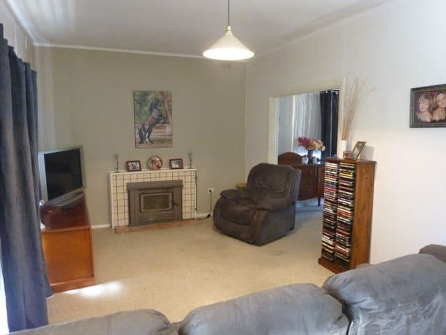 30  Daly Street, CLARE SA 5453, Clare - Thumbnail 3