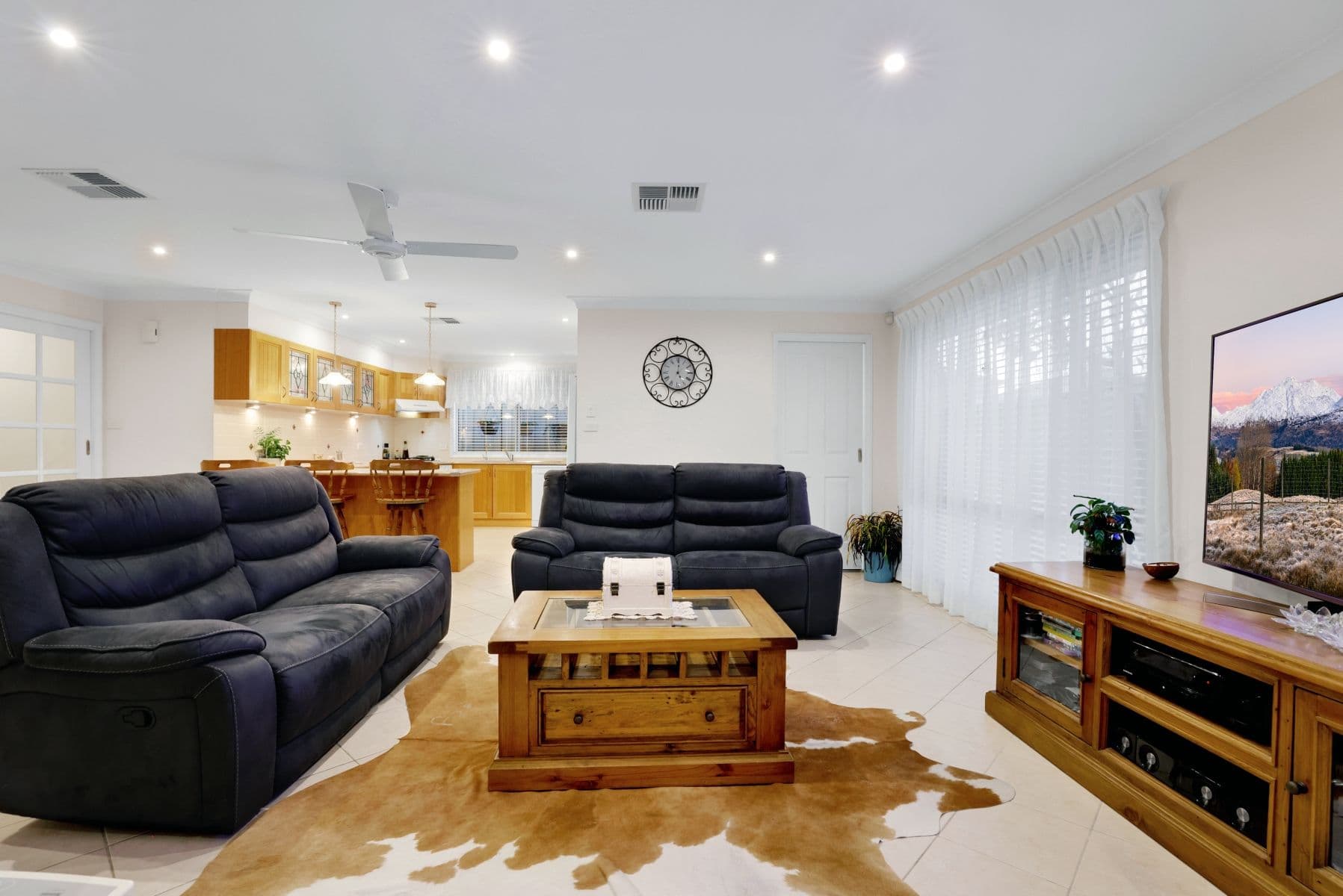 1 Kingsfield Avenue, Glenmore Park NSW 2745, Glenmore Park - Thumbnail 5
