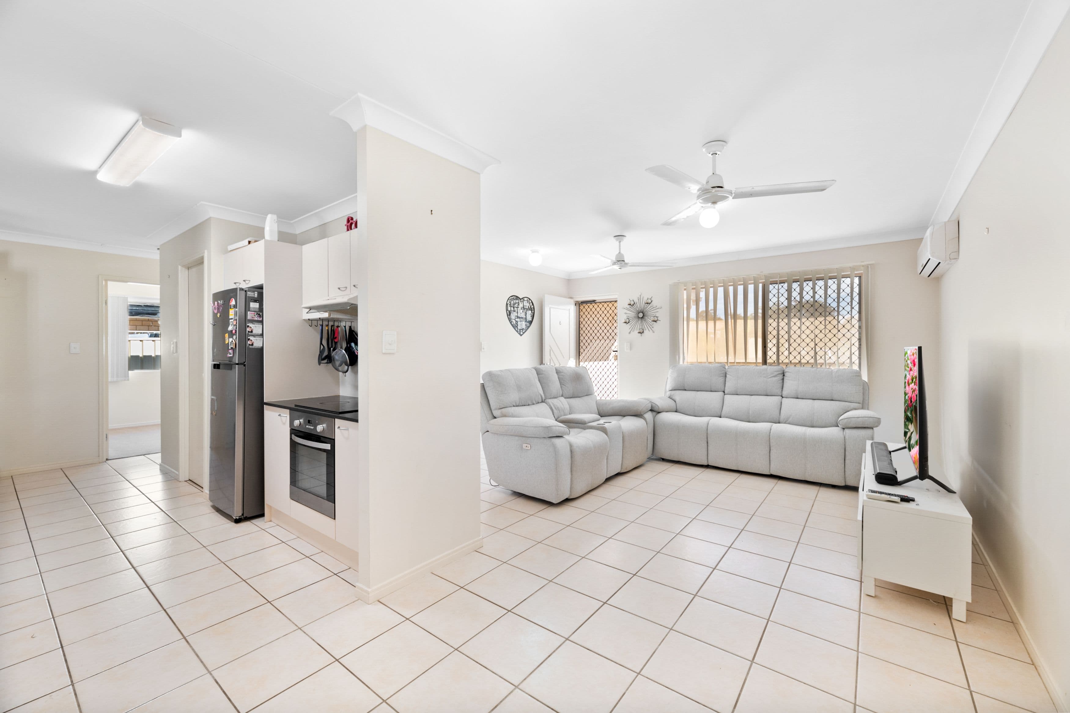 11 Breakwater Court, Deception Bay QLD 4508, Deception Bay - Thumbnail 4