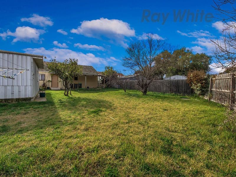 19 Huddersfield Road, Deer Park VIC 3023, Deer Park - Thumbnail 6