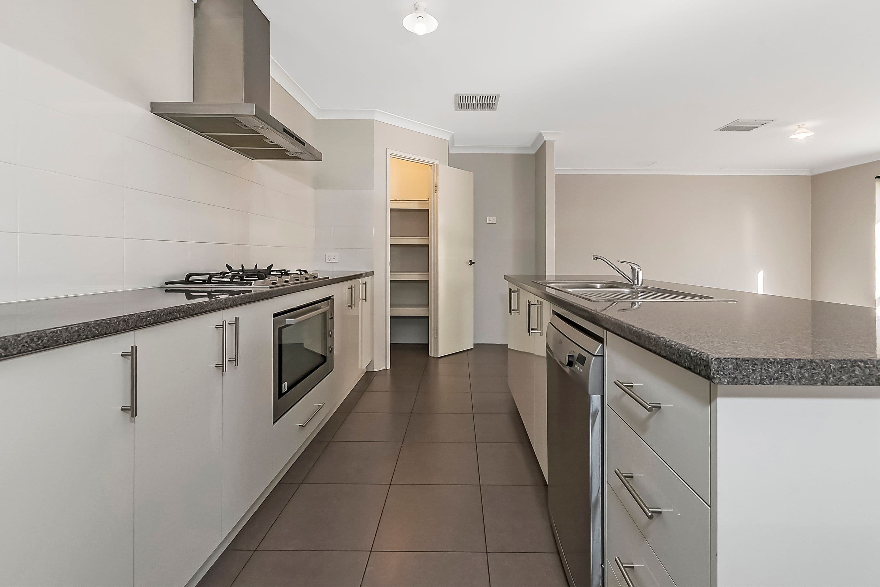14 Whipbird Street, Baldivis WA 6171, Baldivis - Thumbnail 6