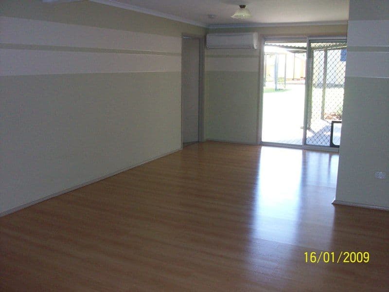 17 Park Street, PARKES NSW 2870, Parkes - Thumbnail 4