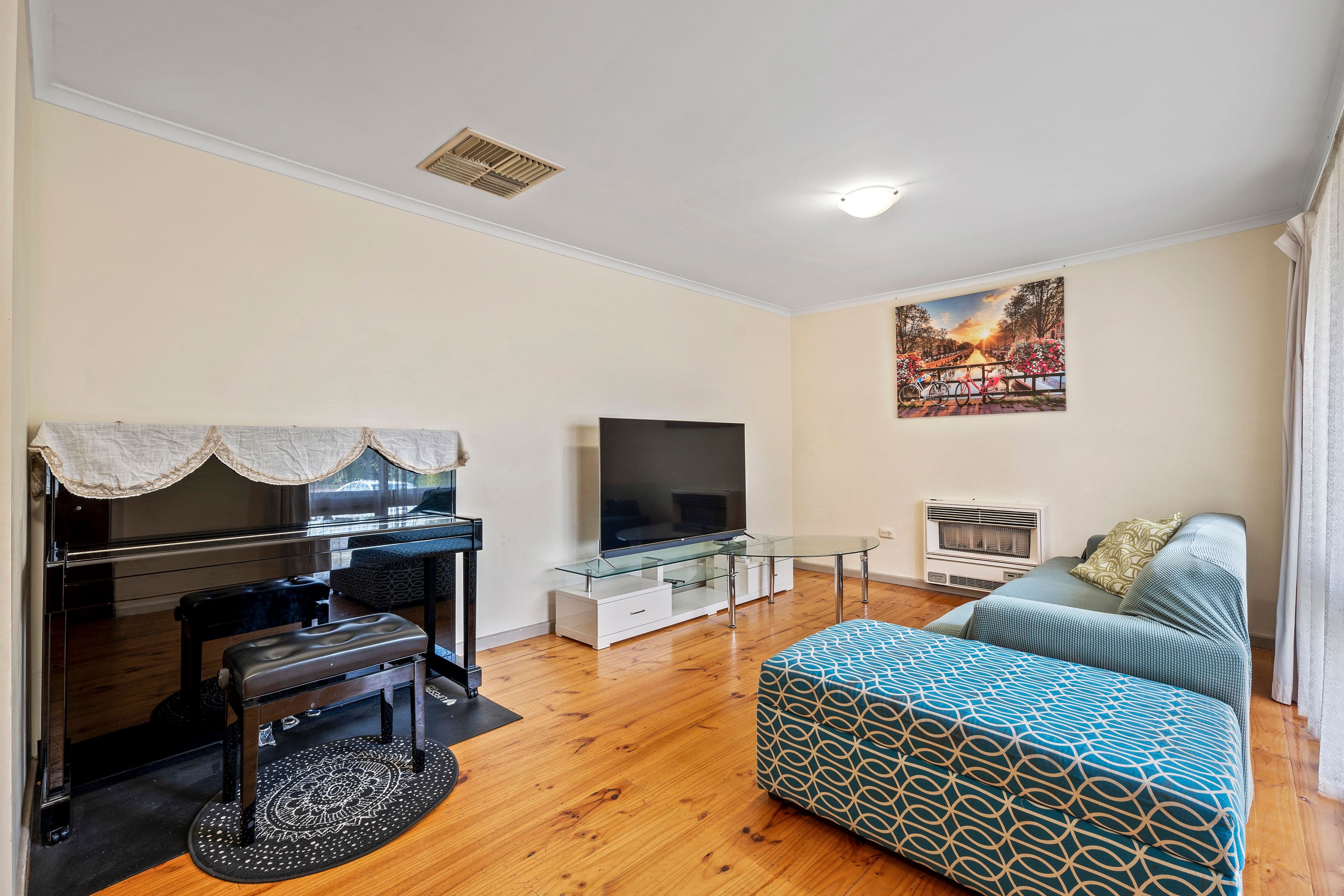 36 Dillon Street, Redwood Park SA 5097, Redwood Park - Thumbnail 4