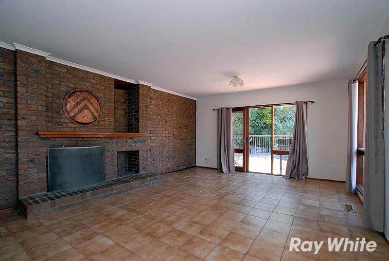12 Tanderra Crescent, WANTIRNA VIC 3152, Wantirna - Thumbnail 2