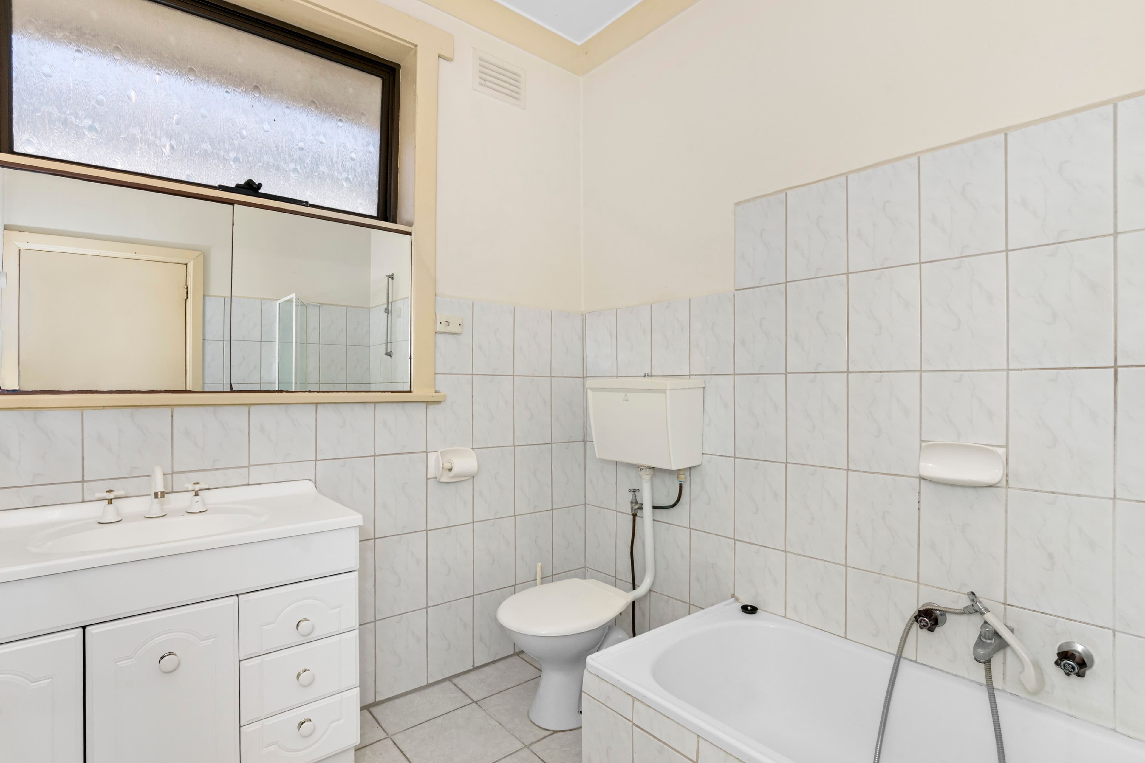 240 Warrigal Road, Oakleigh South VIC 3167, Oakleigh South - Thumbnail 6
