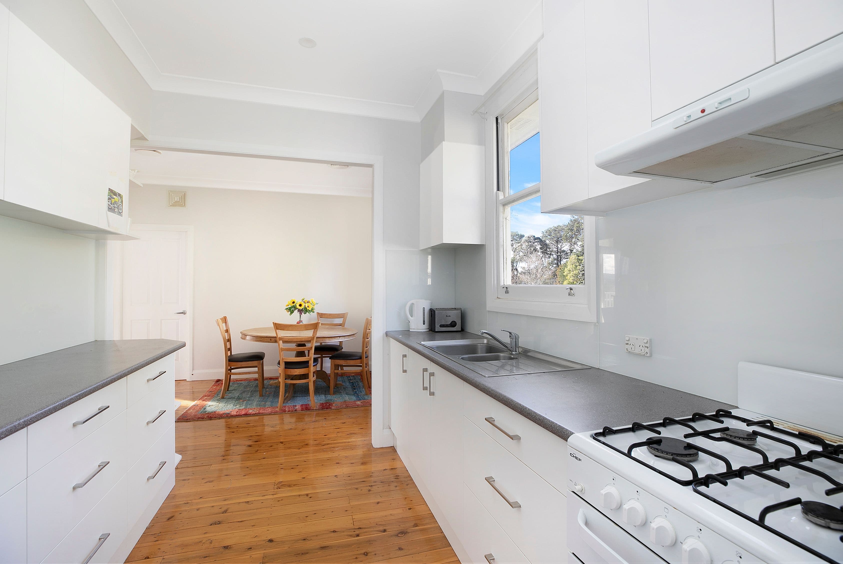 18 Oxley Drive, Mittagong NSW 2575, Mittagong - Thumbnail 2