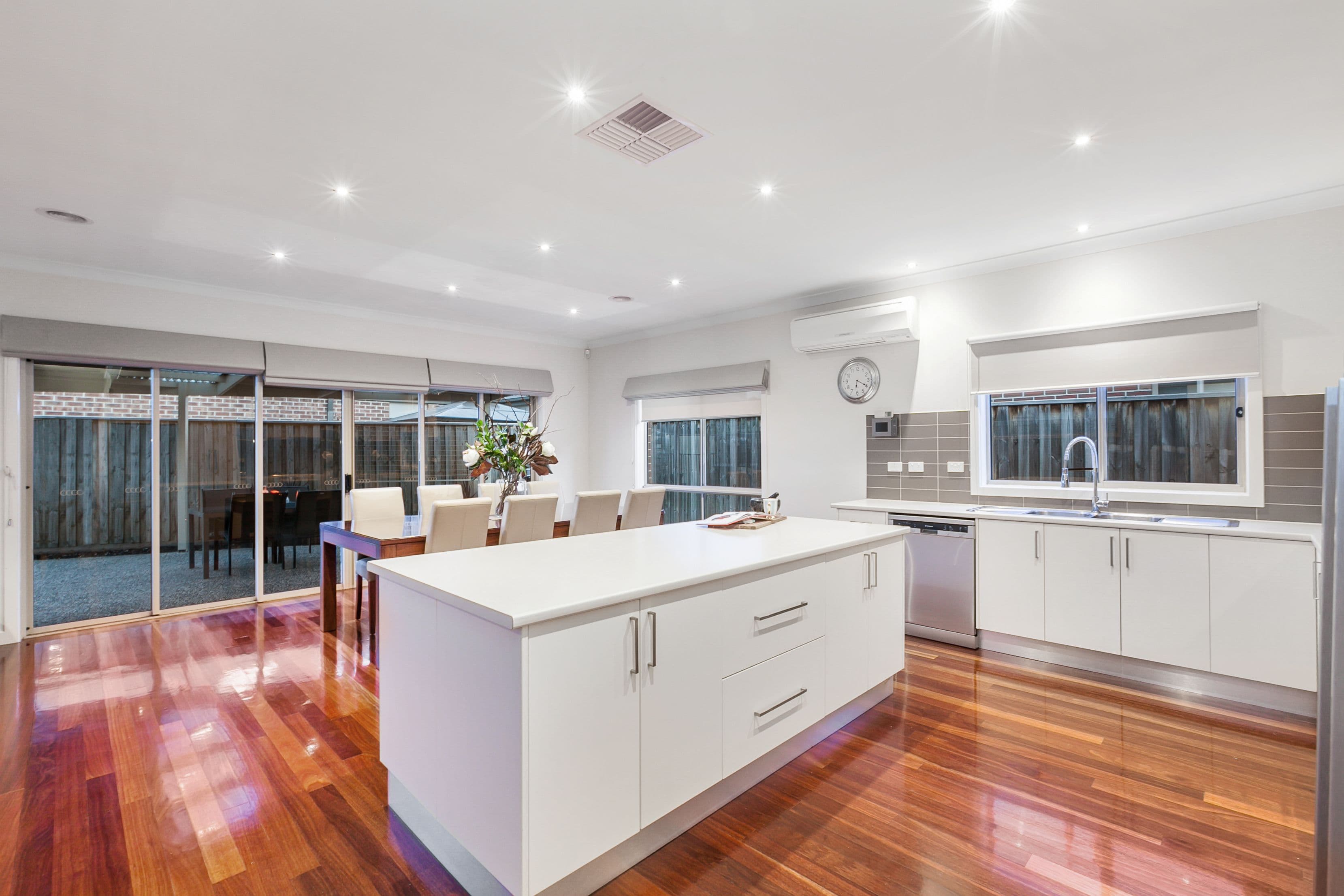 9 Osprey Views, South Morang VIC 3752, South Morang - Thumbnail 3