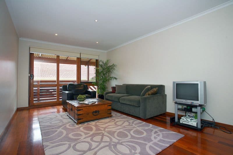 19 Denton Drive, ENDEAVOUR HILLS VIC 3802, Endeavour Hills - Thumbnail 5