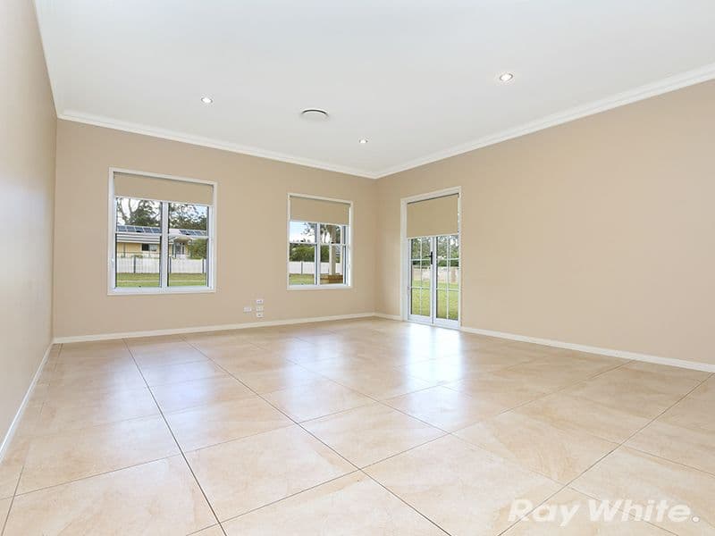 18 Bass Street, Cabarlah QLD 4352, Cabarlah - Thumbnail 2
