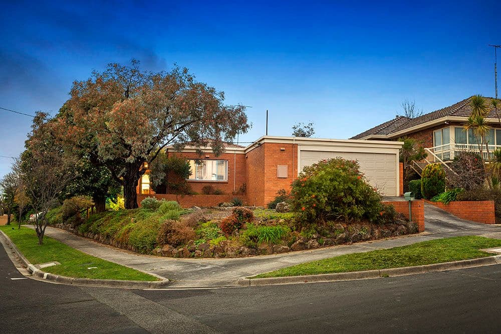 15 Golden Way, BULLEEN VIC 3105, Bulleen - Image 1