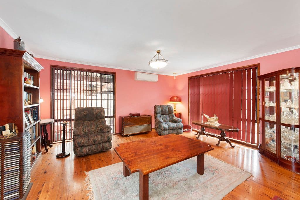7 kemmel Close, BOSSLEY PARK NSW 2176, Bossley Park - Thumbnail 6