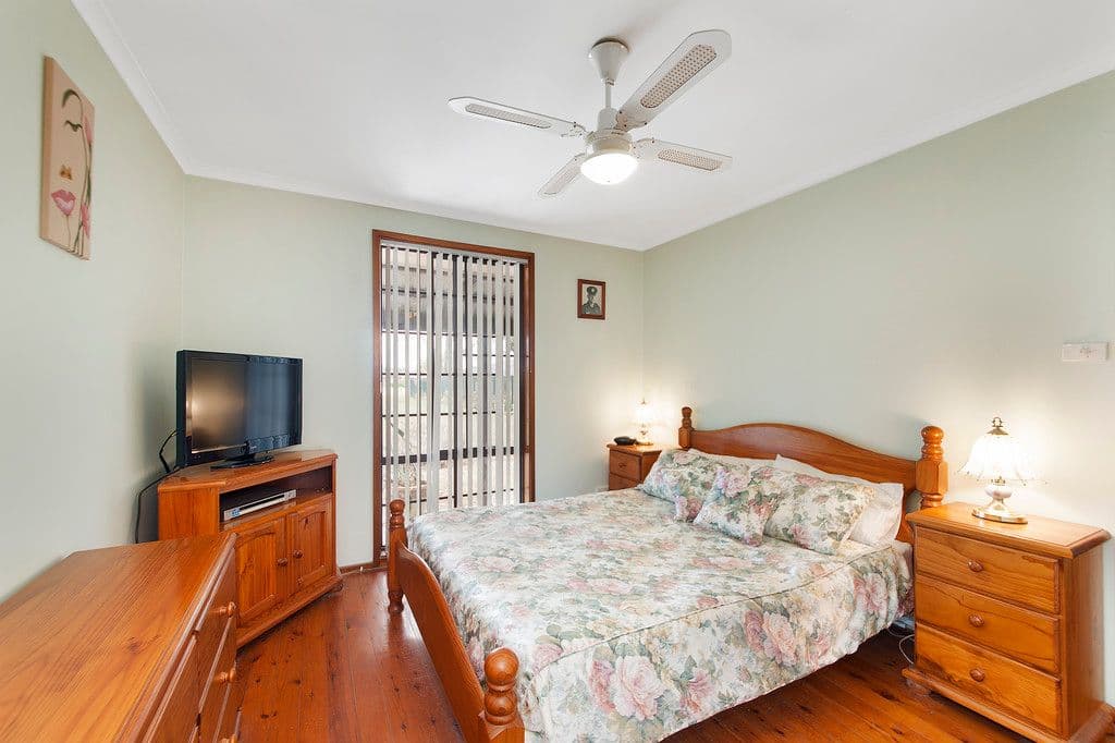7 kemmel Close, BOSSLEY PARK NSW 2176, Bossley Park - Thumbnail 8