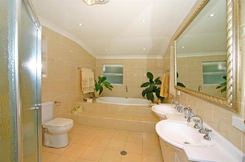 25   Cowan Street, OYSTER BAY NSW 2225, Oyster Bay - Thumbnail 2